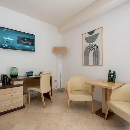 Hotiday Centro Storico