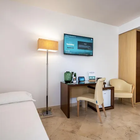 Hotel Hotiday Centro Storico 4*