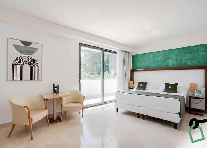 Hotiday Centro Storico Hotel