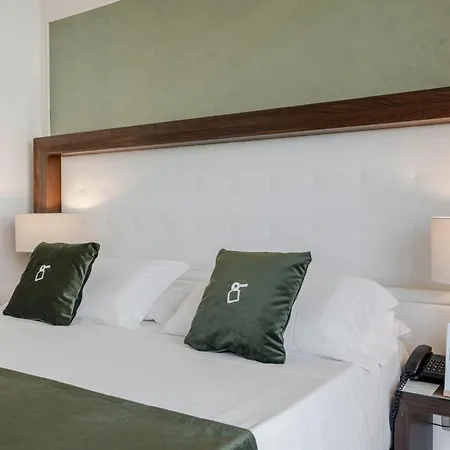 호텔 Hotiday Centro Storico 4*