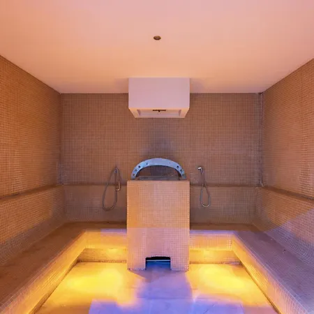 Hotiday Centro Storico 4* Οτράντο