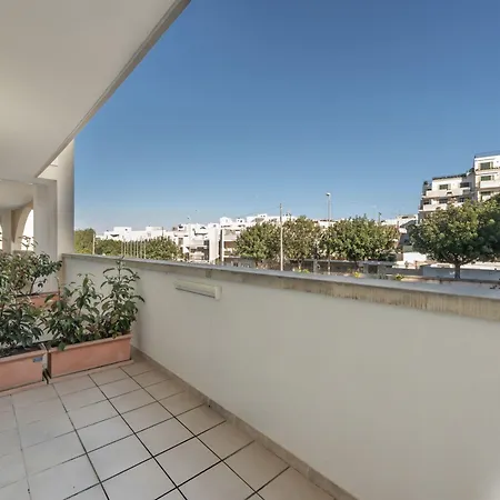 Hotiday Centro Storico Отель